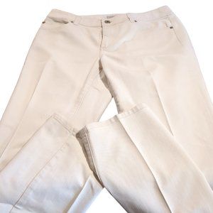 NWOT's Woman's Size 5 Chico's Platinum Denim White/Off White Winter Whites